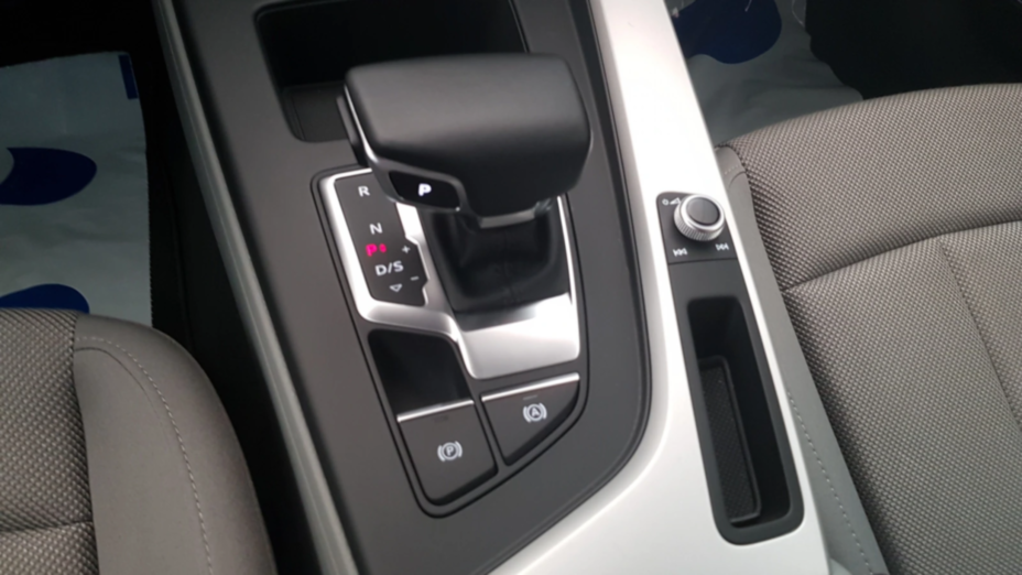 AUDI A5 A5 40 TFSI mHEV Quattro S tronic