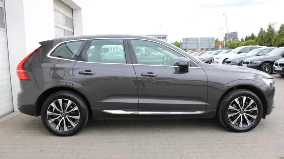 VOLVO XC60 XC60 B4 D AWD Plus Bright aut