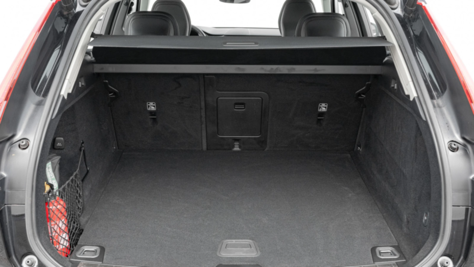 VOLVO XC60 XC60 B4 D AWD Plus Bright aut