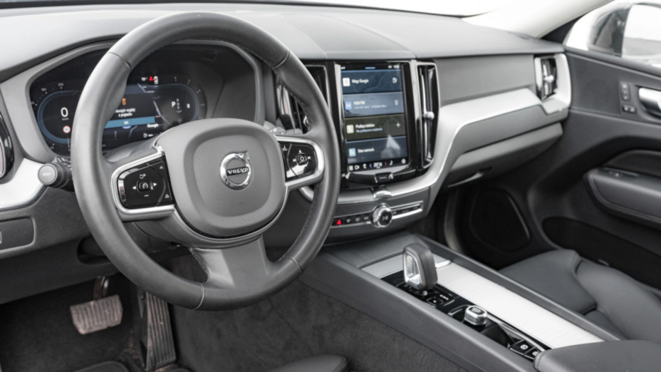 VOLVO XC60 XC60 B4 D AWD Plus Bright aut