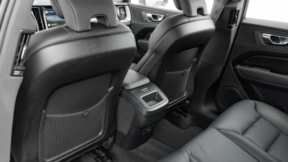 VOLVO XC60 XC60 B4 D AWD Plus Bright aut
