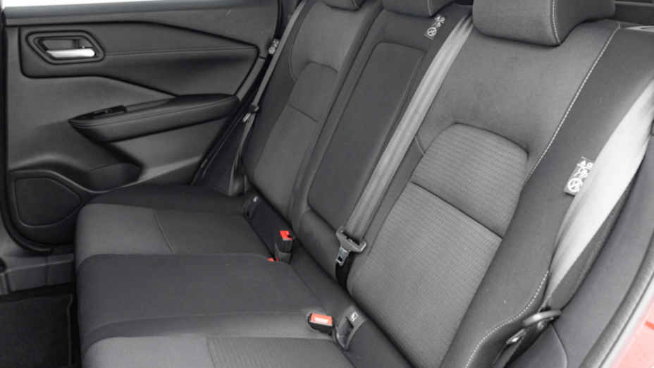 NISSAN Qashqai Qashqai 1.3 DIG-T mHEV N-Connecta Xtronic