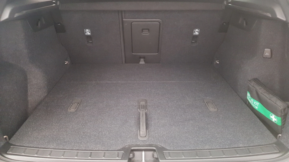 VOLVO XC40 XC40 B3 Core aut