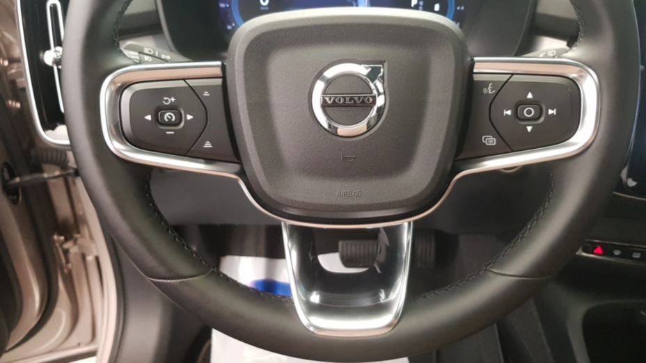 VOLVO XC40 XC40 B3 Core aut