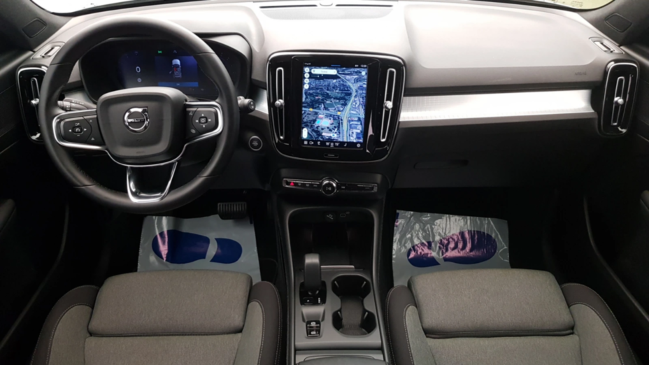 VOLVO XC40 XC40 B3 Core aut