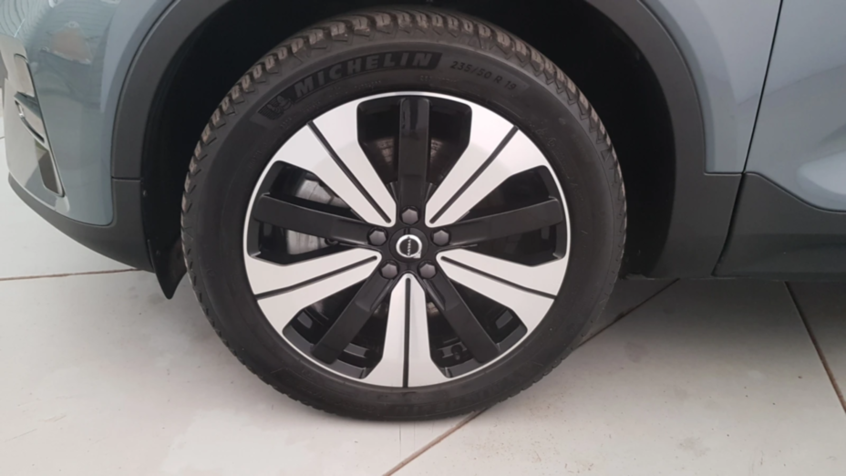 VOLVO XC40 XC40 73kWh P6 Recharge Core aut