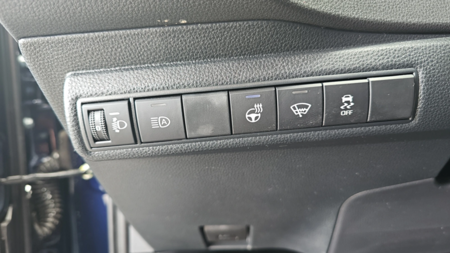 SUZUKI Swace Swace 1.8 Hybrid Premium Plus CVT