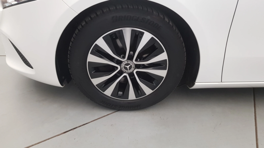 MERCEDES-BENZ A Klasa A 180 Style 7G-DCT