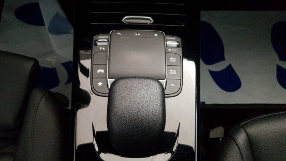 MERCEDES-BENZ A Klasa A 180 Style 7G-DCT