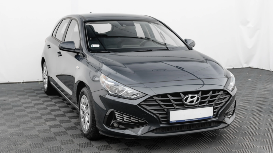 HYUNDAI i30 i30 1.5 DPI Classic +