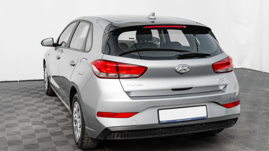 HYUNDAI i30 i30 1.5 DPI Classic +