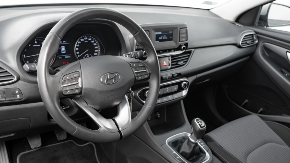 HYUNDAI i30 i30 1.5 DPI Classic +