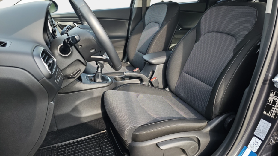 HYUNDAI i30 i30 1.0 T-GDI Modern