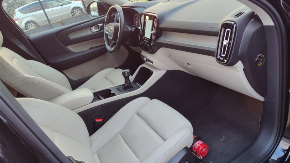 VOLVO XC40 XC40 T4 Plug-In Hybrid Inscription Expression Pro aut