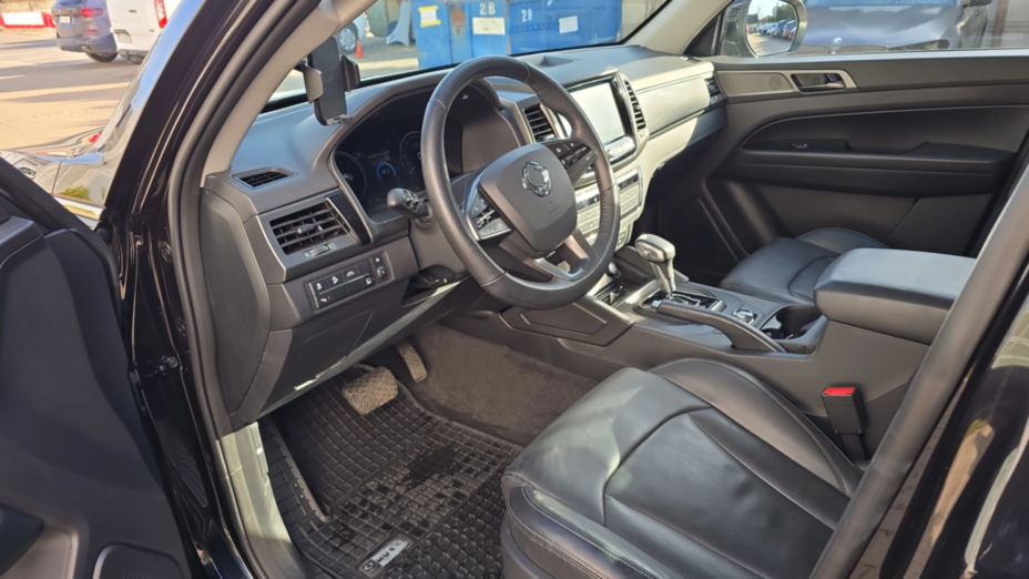 KGM / SSANGYONG Musso Musso Grand 2.2 Sapphire 4WD aut