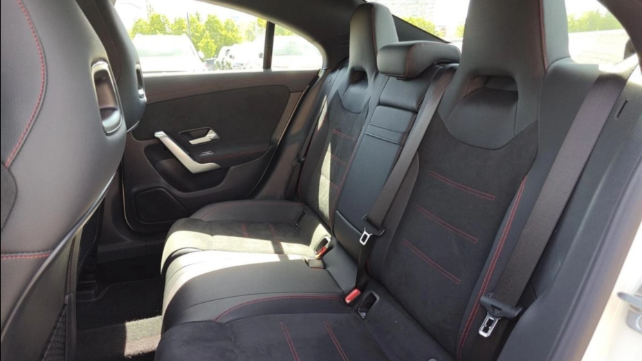 MERCEDES-BENZ CLA CLA 200 AMG Line 7G-DCT