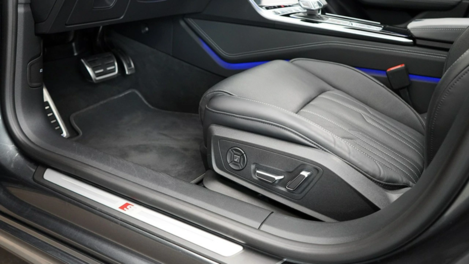 AUDI A7 A7 55 TFSI e Quattro S tronic