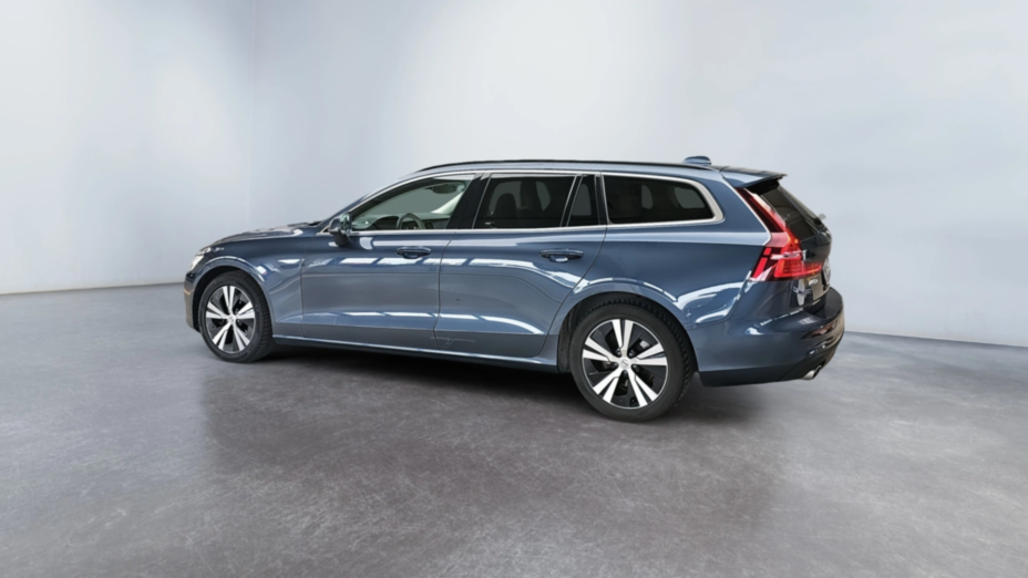 VOLVO V60 V60 B3 B Momentum Pro aut