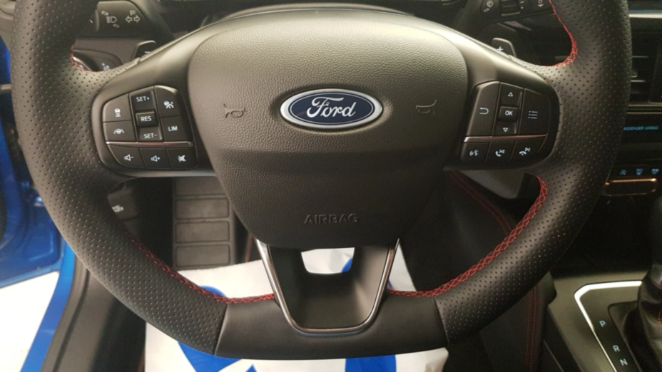 FORD Focus Focus 1.0 EcoBoost mHEV ST-Line X aut