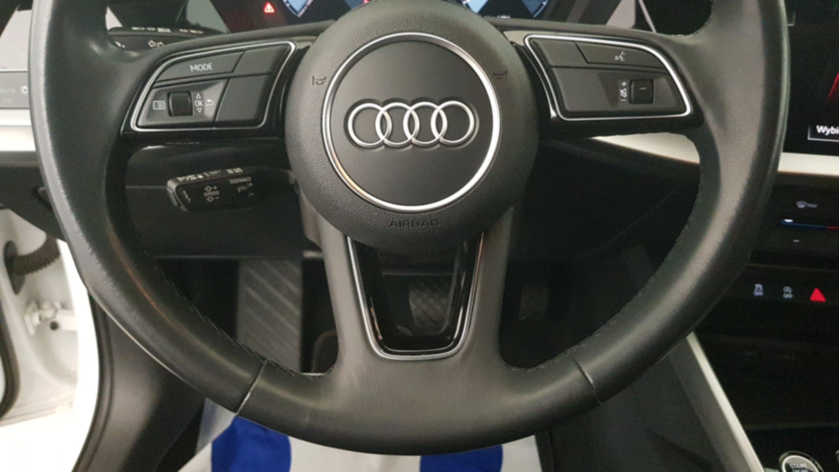 AUDI A3 A3 30 TFSI mHEV S Line S tronic
