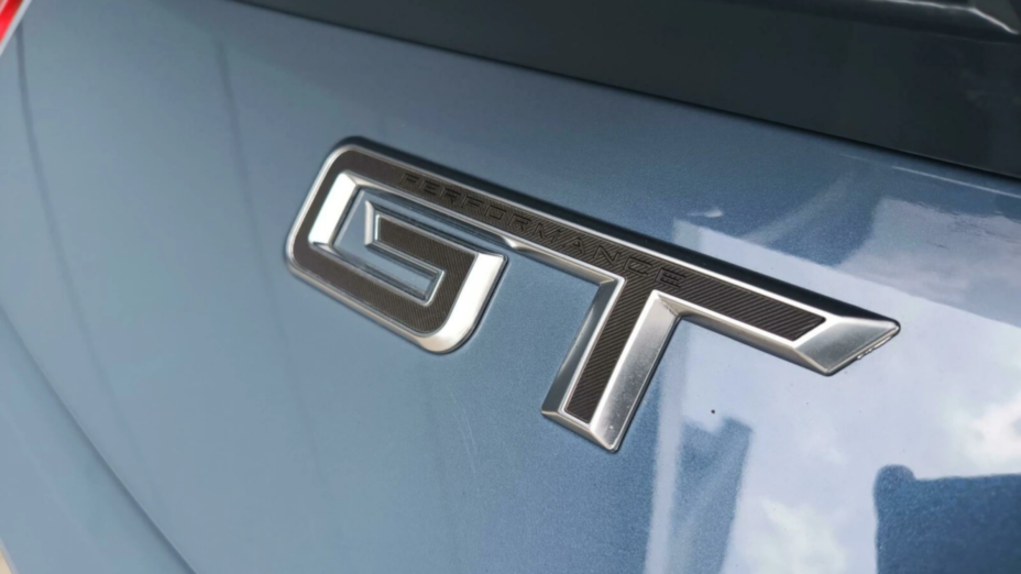 FORD Mustang Mustang 5.0 V8 GT aut