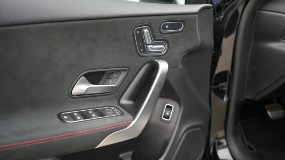 MERCEDES-BENZ A Klasa A 250 e 8G-DCT