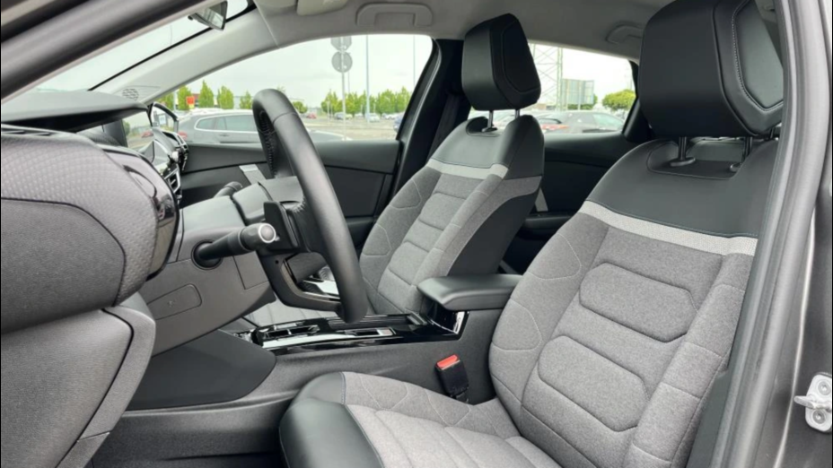 CITROEN C4 C4 1.2 PureTech Shine S&S EAT8