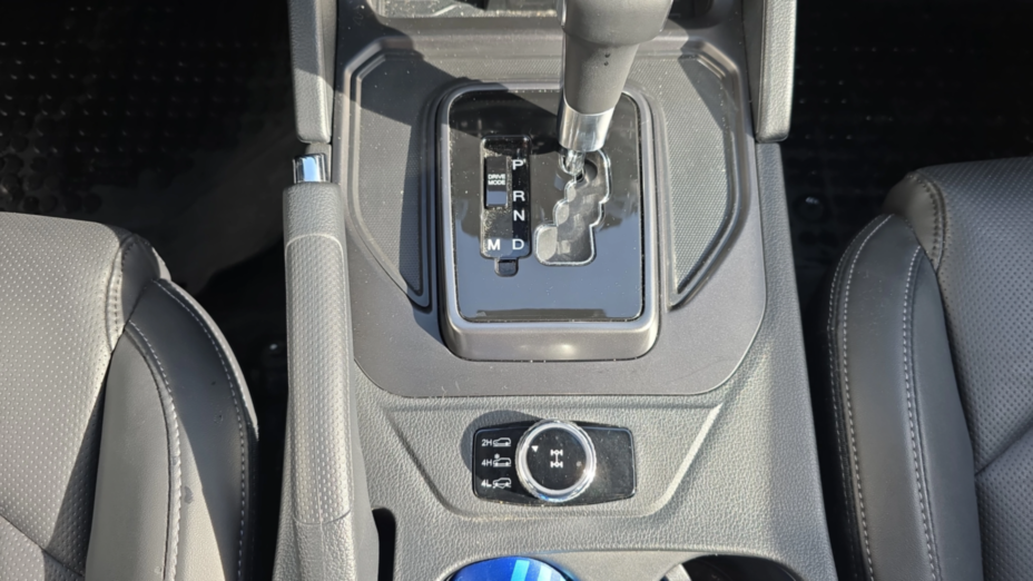 KGM / SSANGYONG Musso Musso Grand 2.2 Quartz 4WD aut