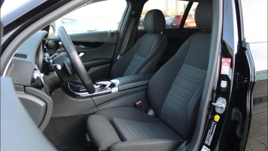 MERCEDES-BENZ C Klasa C 220 d 9G-TRONIC