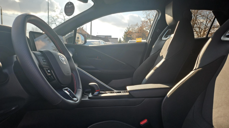 TOYOTA C-HR C-HR 2.0 PHEV Dynamic Force GR Sport Premiere Edition