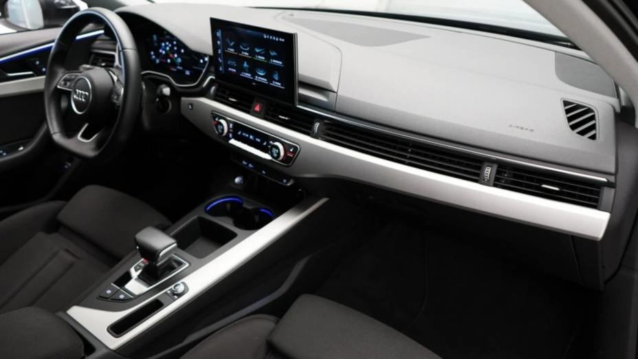 AUDI A4 A4 35 TFSI mHEV Advanced S tronic
