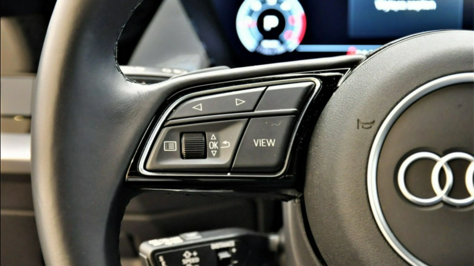 AUDI A3 A3 35 TDI Advanced S tronic