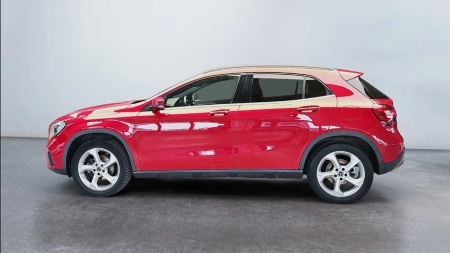 MERCEDES-BENZ GLA GLA 200 7G-DCT Urban