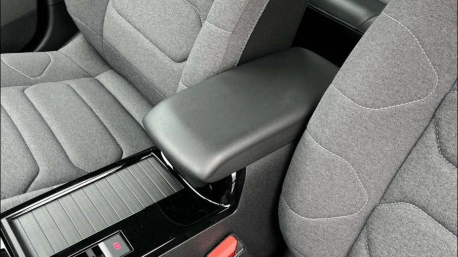 CITROEN C4 C4 1.2 PureTech Shine S&S EAT8