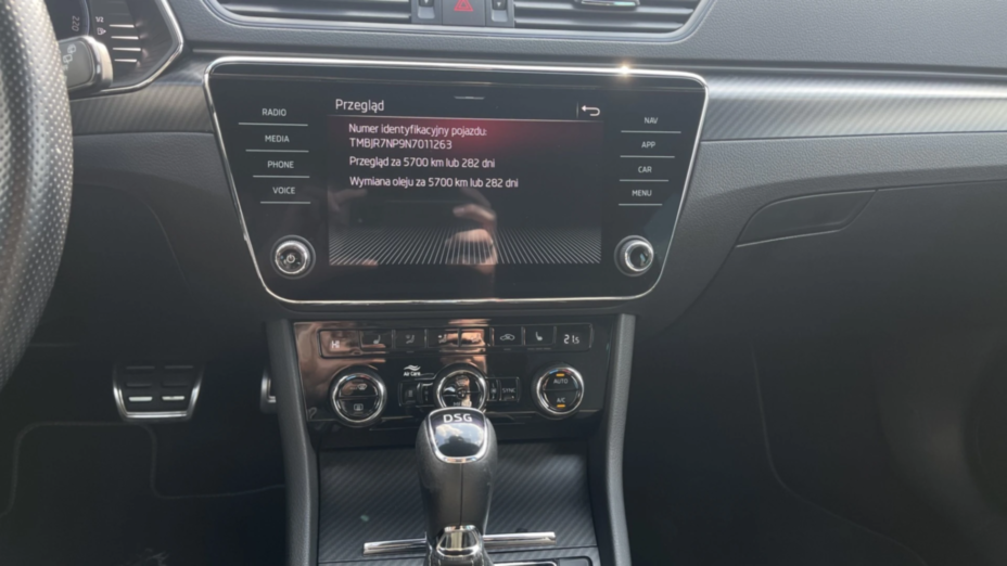 SKODA Superb Superb 2.0 TDI SCR Sportline DSG