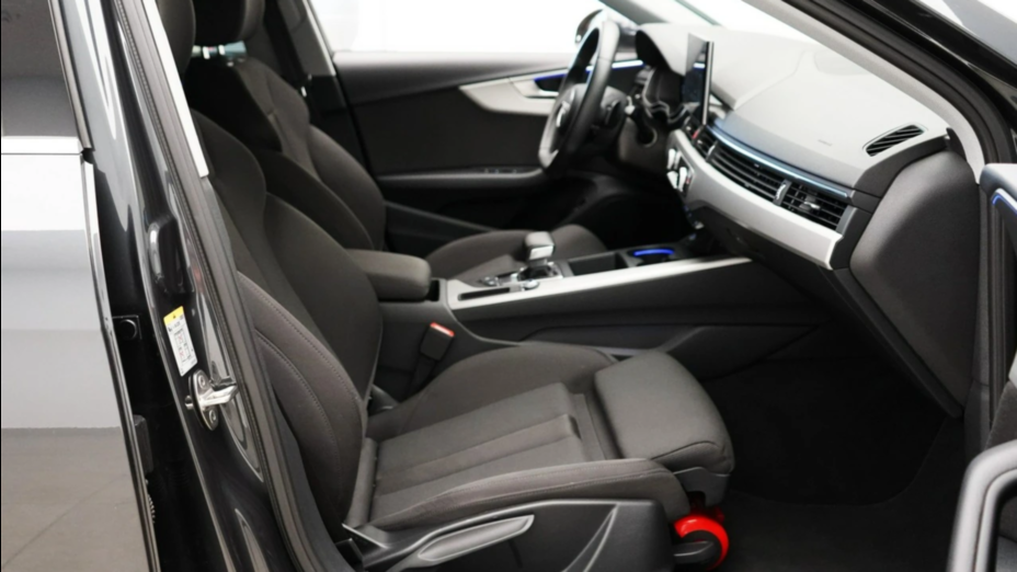 AUDI A4 A4 35 TFSI mHEV Advanced S tronic