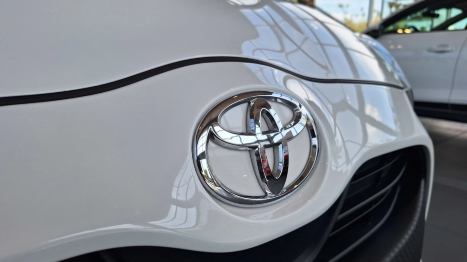 TOYOTA Yaris Yaris 1.5 Comfort