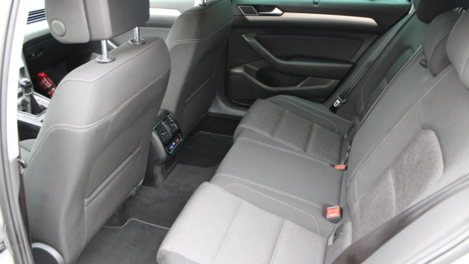 VOLKSWAGEN Passat Passat 2.0 TDI SCR Comfortline