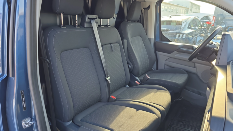 FORD Transit Custom Transit Custom 2.0 EcoBlue 300 L2H1 Trend Aut.