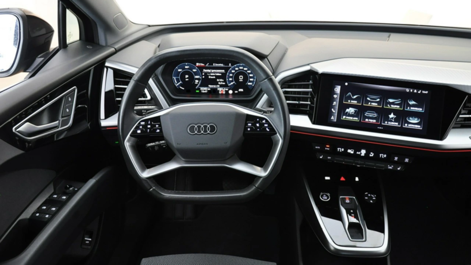 AUDI Q4 Q4 e-tron 35 52kWh Advanced