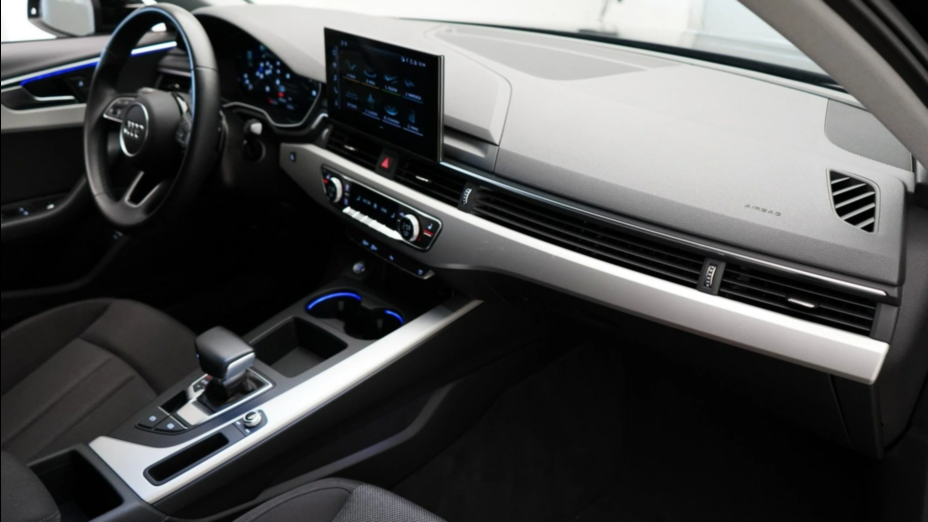 AUDI A4 A4 30 TDI mHEV S tronic