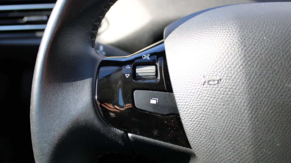 PEUGEOT 308 308 SW 1.5 BlueHDi Allure S&S