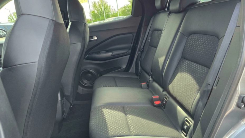 NISSAN Juke Juke 1.6 Hybrid N-Connecta AMT