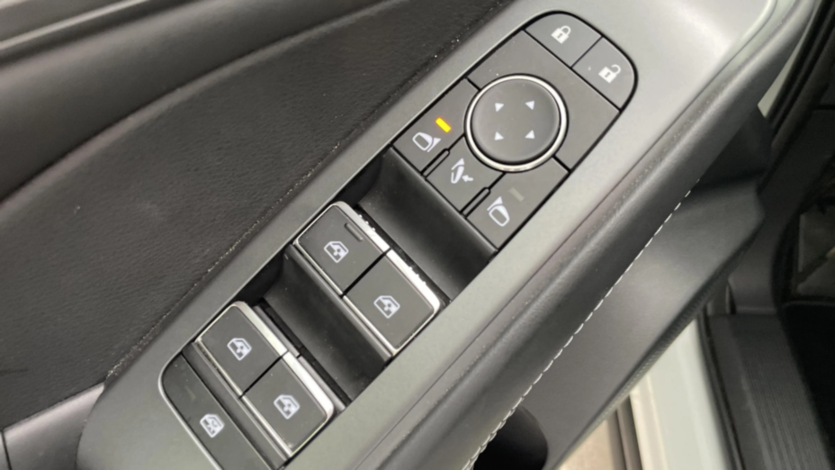 NISSAN Qashqai Qashqai 1.3 DIG-T mHEV N-Connecta Xtronic