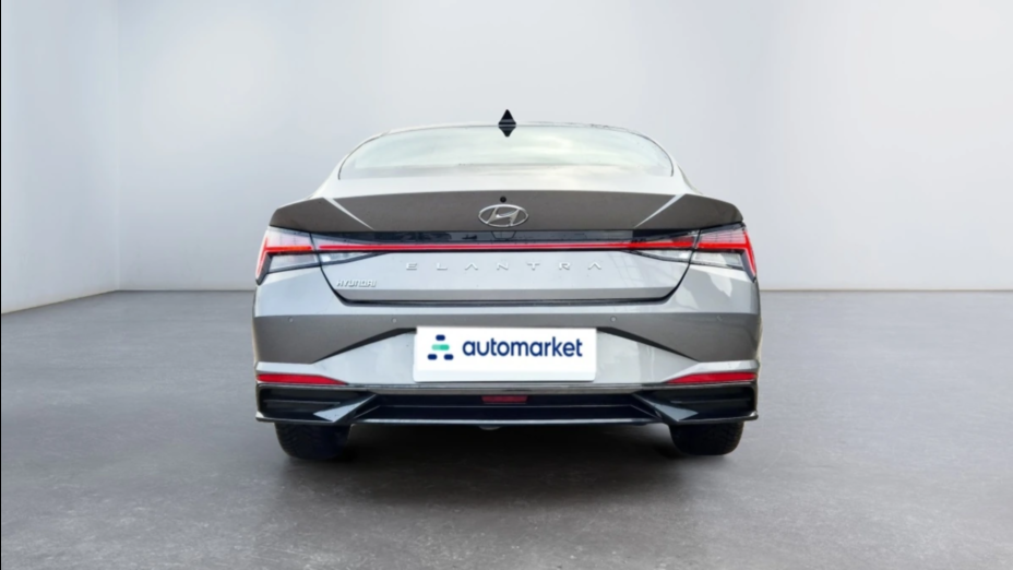 HYUNDAI Elantra Elantra 1.6 Smart CVT