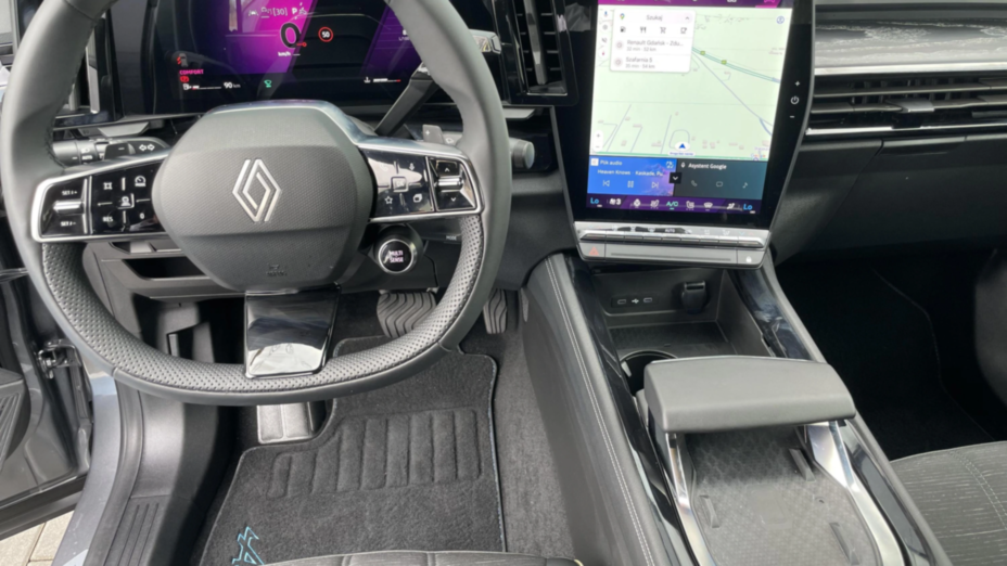 RENAULT Austral Austral 1.3 TCe mHEV Iconic aut