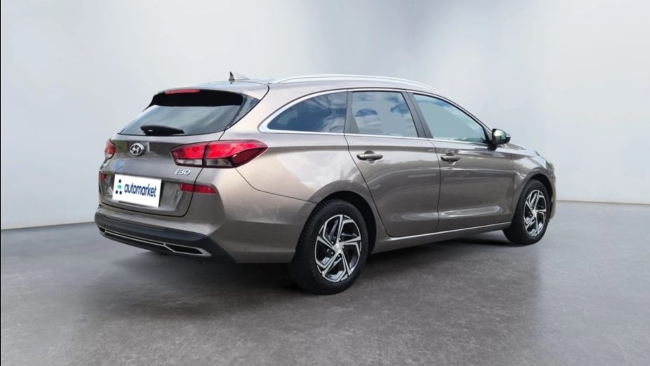 HYUNDAI i30 i30 1.0 T-GDI Smart