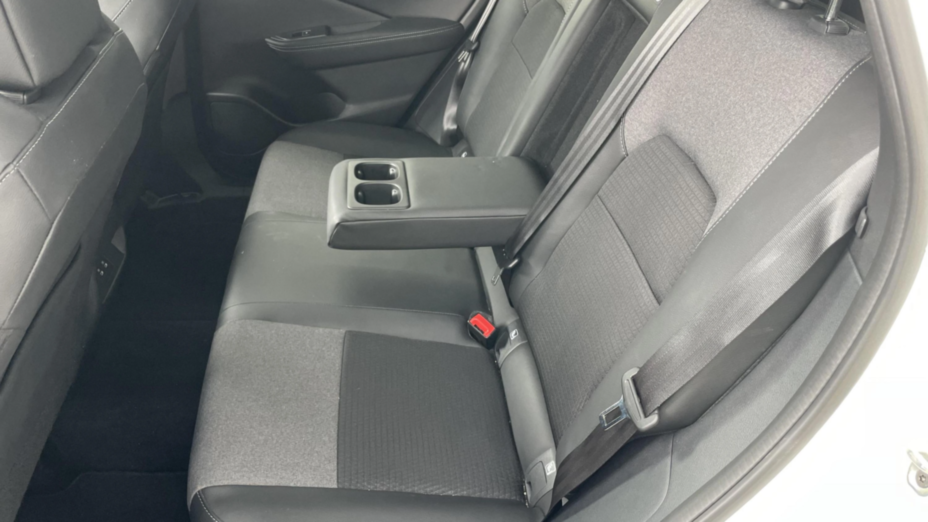 NISSAN Qashqai Qashqai 1.3 DIG-T mHEV N-Connecta Xtronic