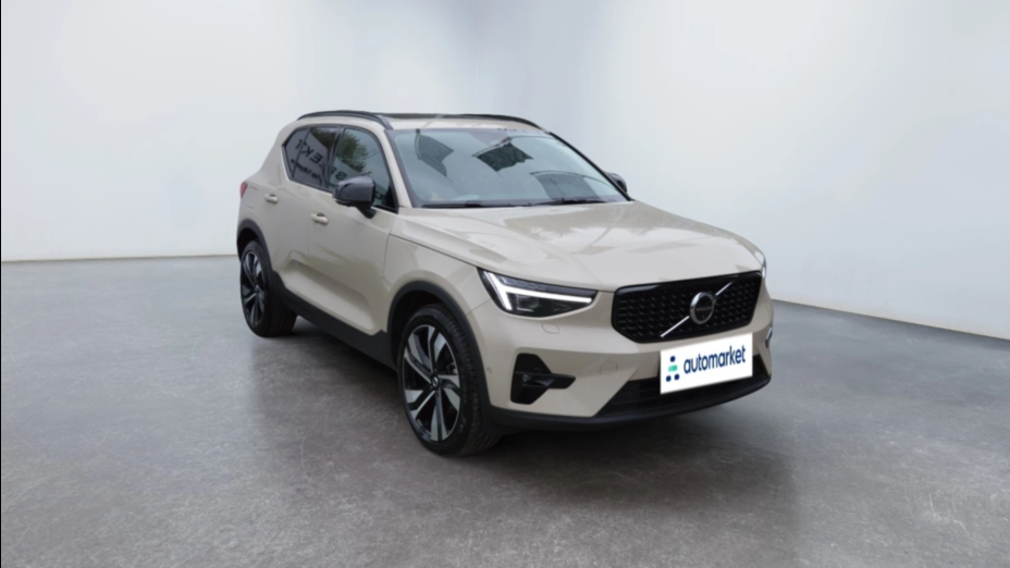 VOLVO XC40 XC40 B4 Plus Dark aut