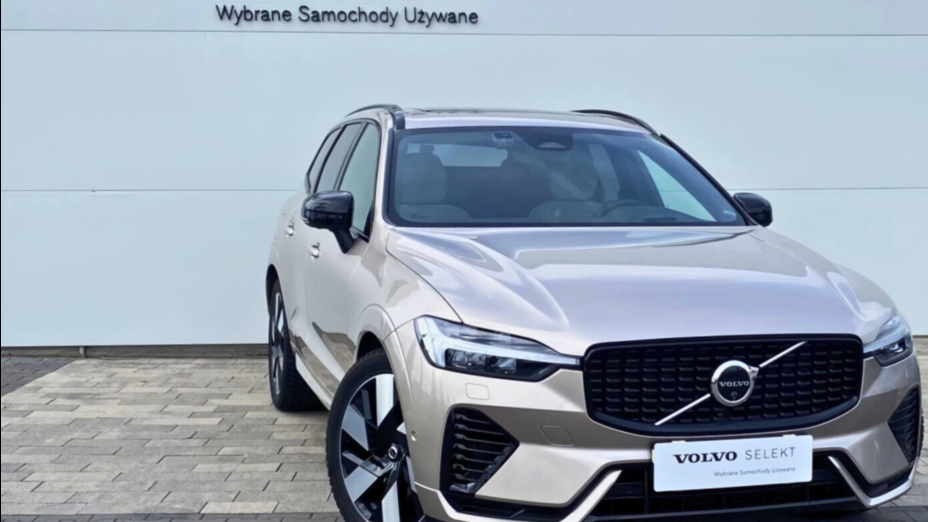 VOLVO XC60 XC60 T8 Plug-In Hybrid AWD Ultimate Dark aut